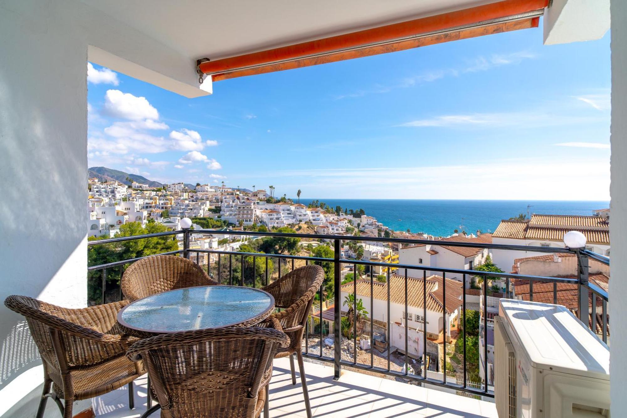 Miami 44 Seaview Casasol Daire Nerja Dış mekan fotoğraf